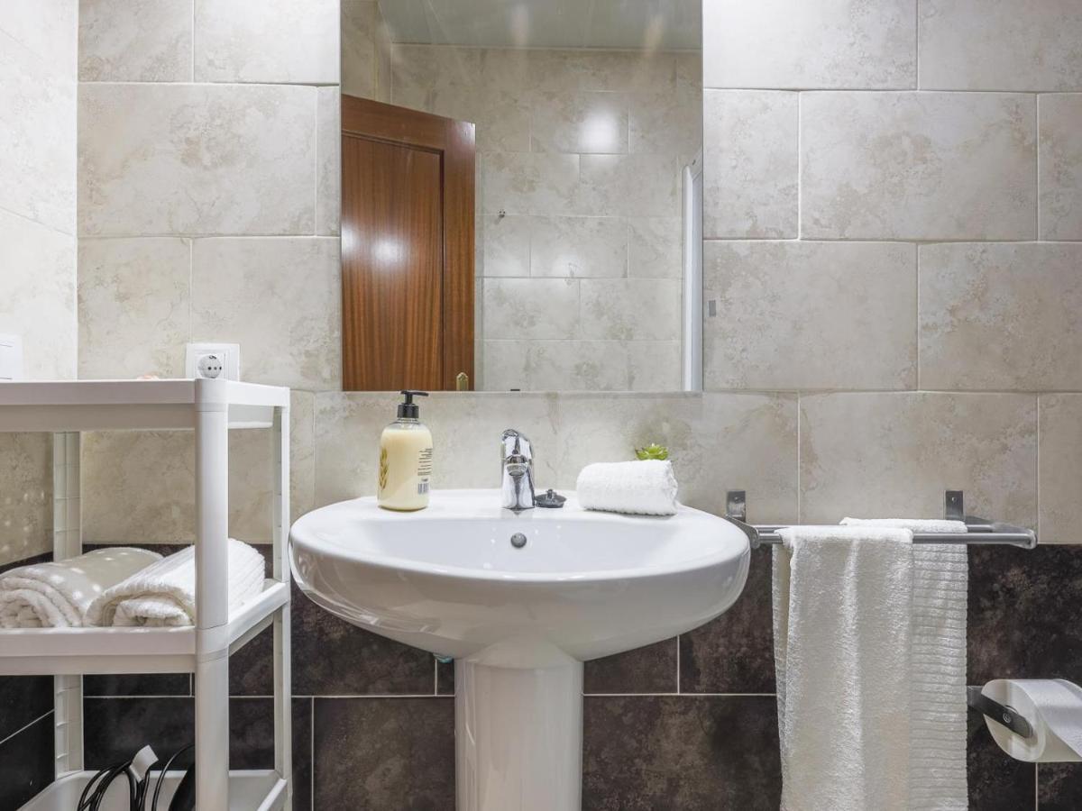 Alcala Del Rio! 1A Apartment Екстериор снимка